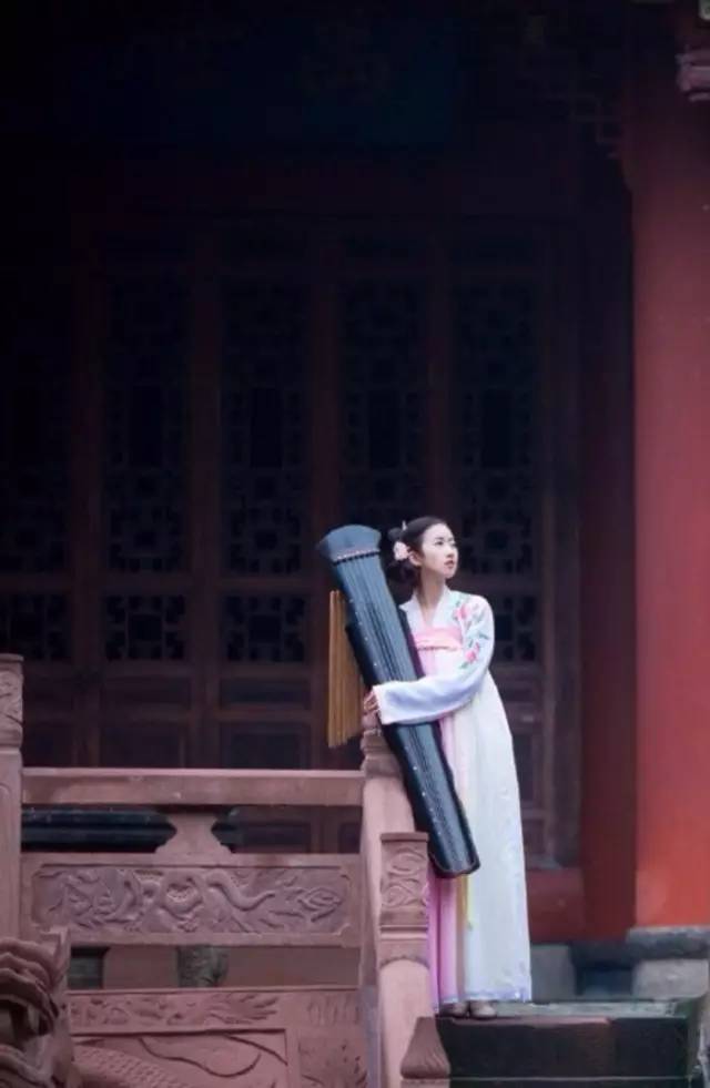 汉服，背后的意义，其实没那么简单！