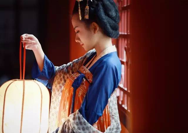 汉服，背后的意义，其实没那么简单！