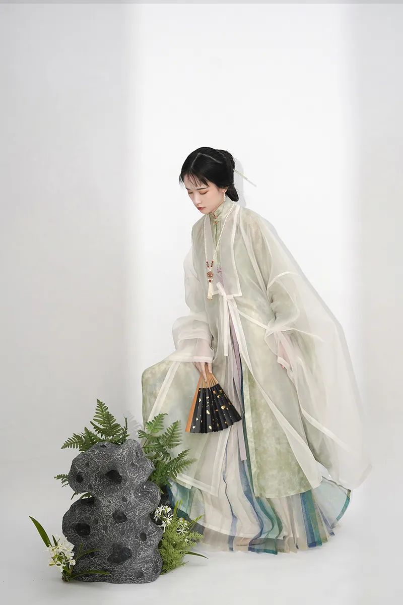 飞机袖48、八分裙65、长比甲99,上新精品合集,瞳莞、钟灵记、梨花渡与你有约!