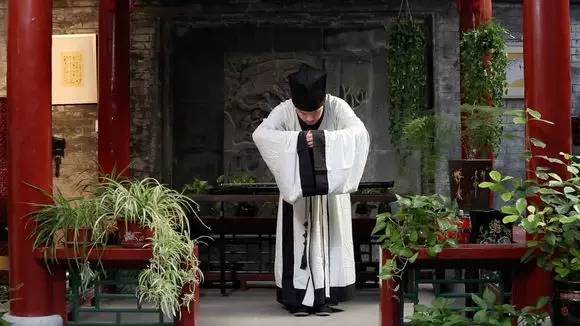 汉服，背后的意义，其实没那么简单！