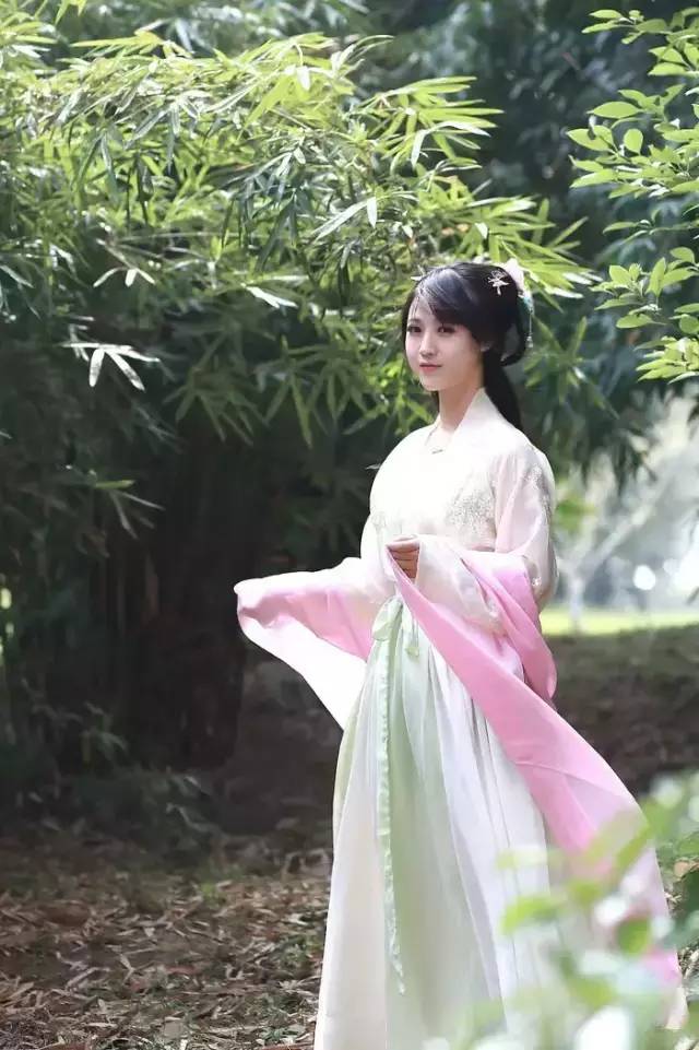 汉服，背后的意义，其实没那么简单！