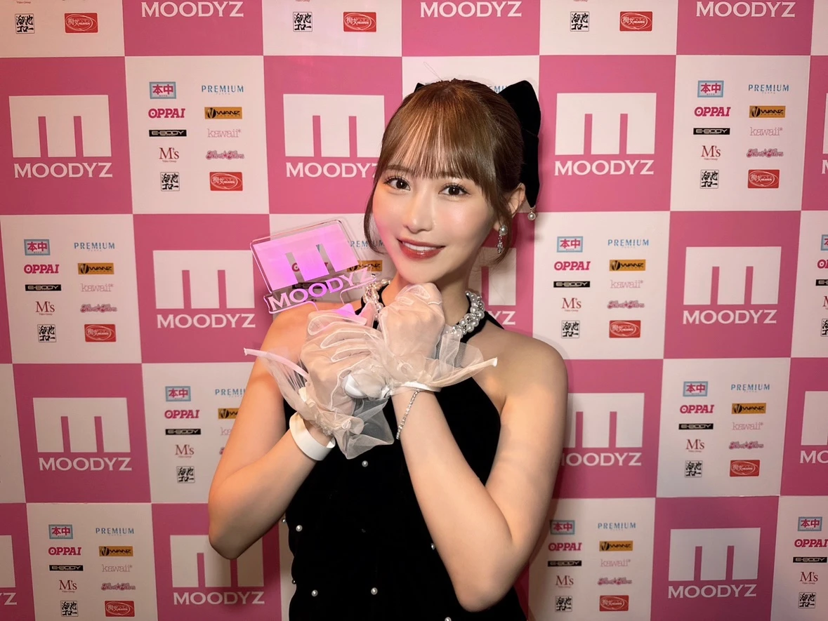 强势挤身「厂牌领头羊」！MOODYZ忘年会 重磅登场，由 石川澪 豪夺 “专属女优最高赏”