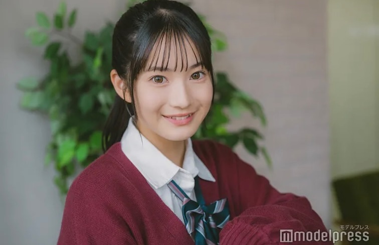 2024年日本最可爱女高中生《はるあ》气质满分！击败4.2万人夺选美冠军！
