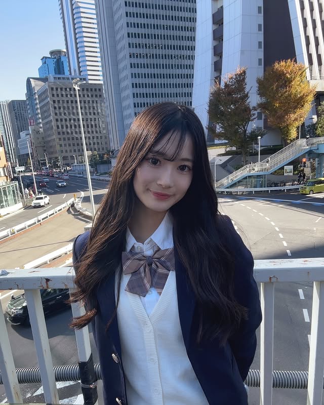 2024年日本最可爱女高中生《はるあ》气质满分！击败4.2万人夺选美冠军！