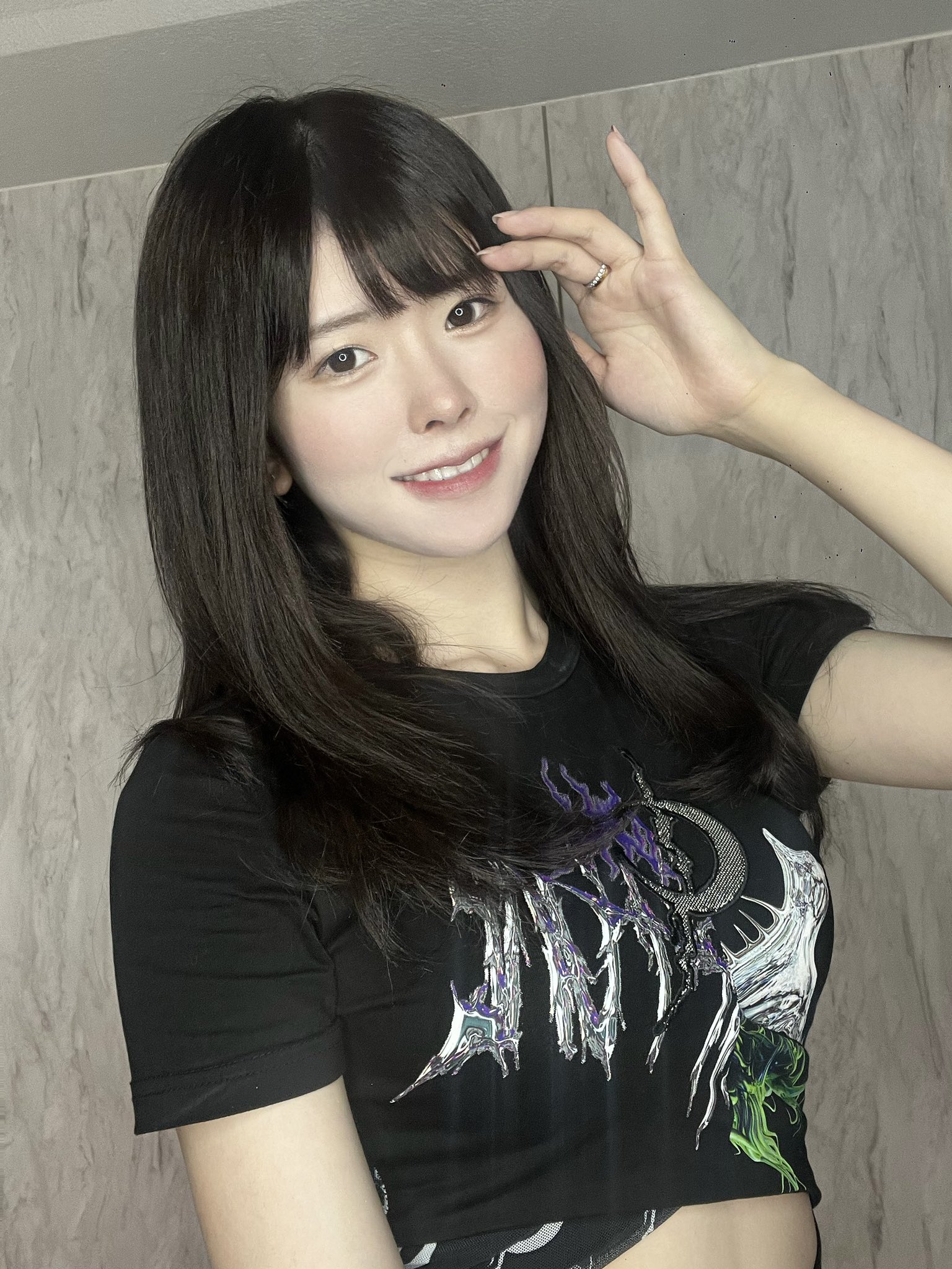 明日见未来休业一年突于社群发文：「想要我回来吗？」未来动向让人摸不着头绪！