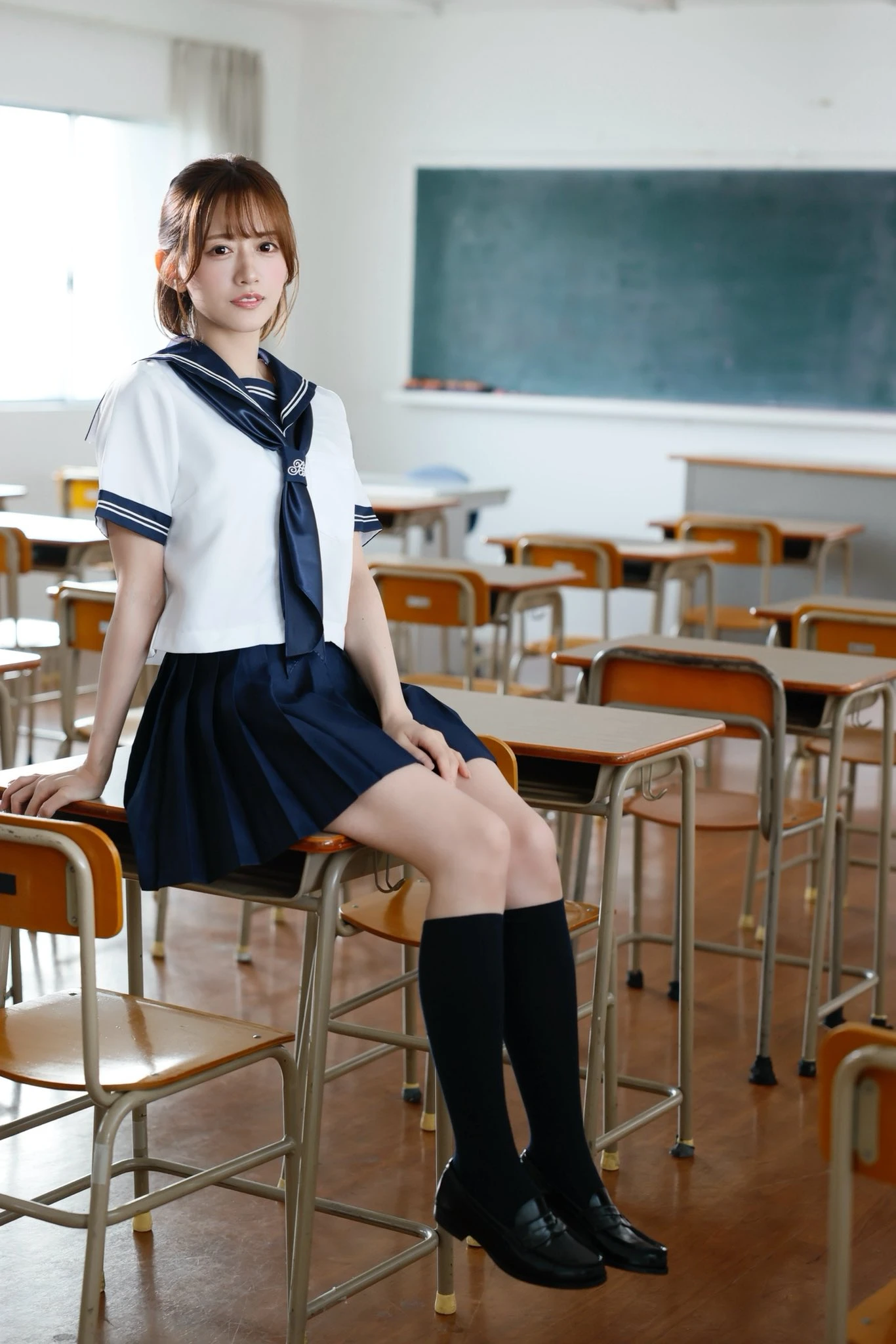 希岛爱理出道 12 年宣布引退，郑重坦言：「总会冒出已经尽力的想法！」