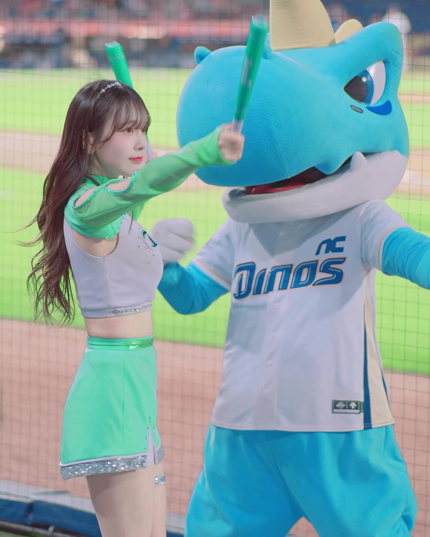 无敌漂亮！韩国啦啦队的精灵《金佳恩 김가은》稚嫩感不输年轻偶像女团！