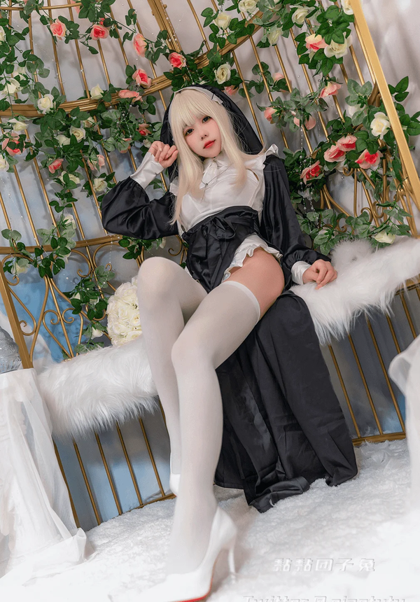 黏黏团子兔（咬一口兔娘） - Nun 修女 [49P-481MB]